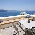Aloia Hotel