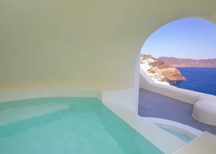 Aloia Hotel Oia