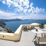 Aloia Hotel